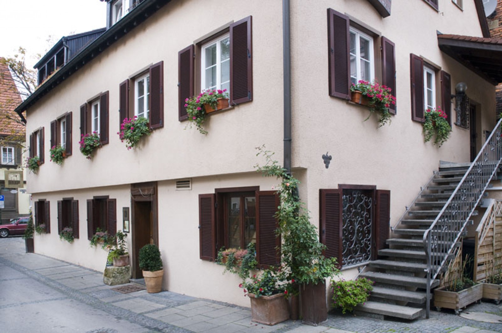 Restaurant weinstube am stadtgraben in stuttgart Olivo stuttgart