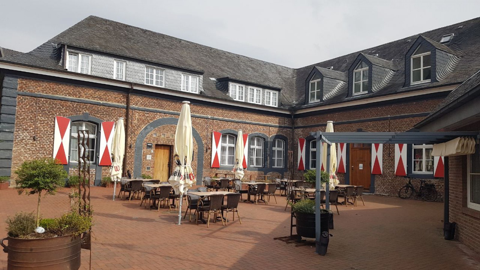 Restaurant Burg Wassenberg by Savio in Wassenberg