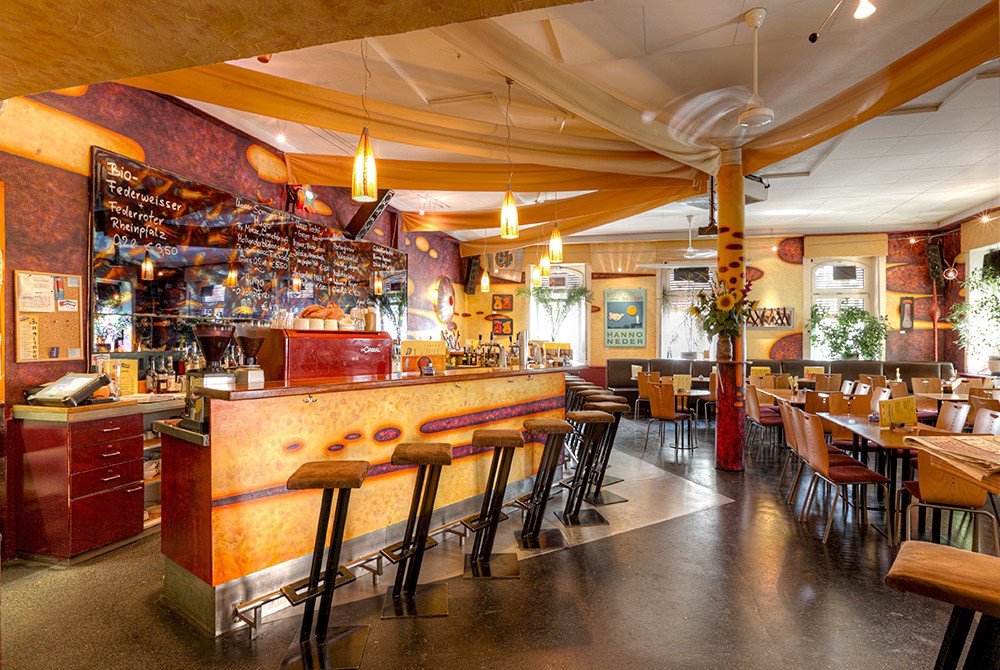 Single bars in frankfurt am main