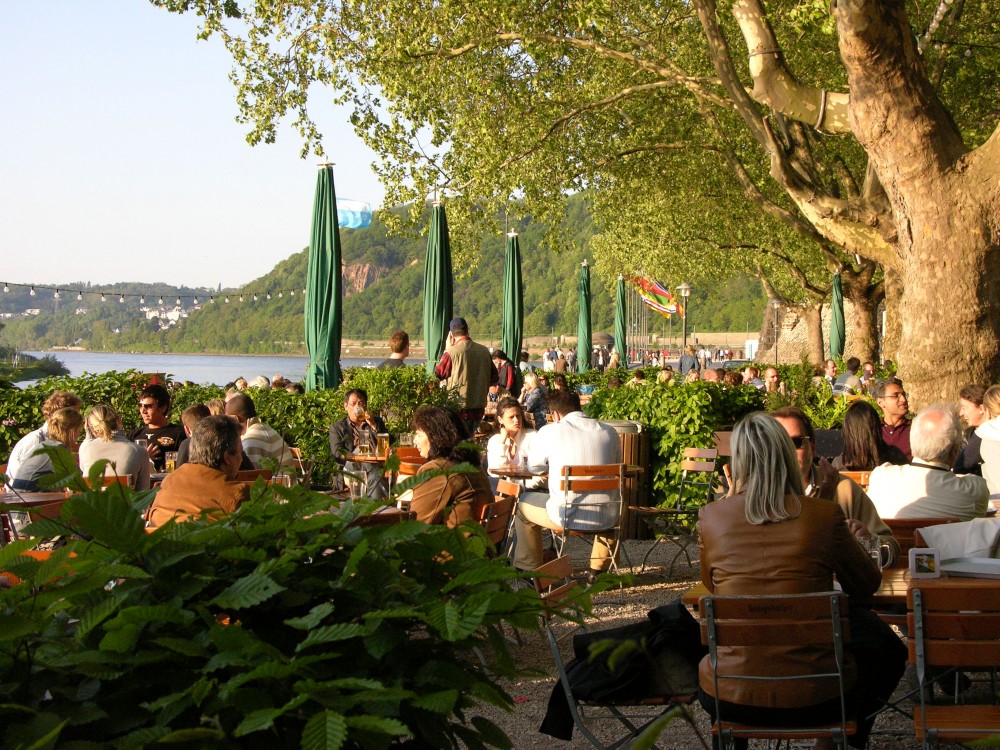Restaurant Königsbacher Biergarten am Deutschen Eck in Koblenz