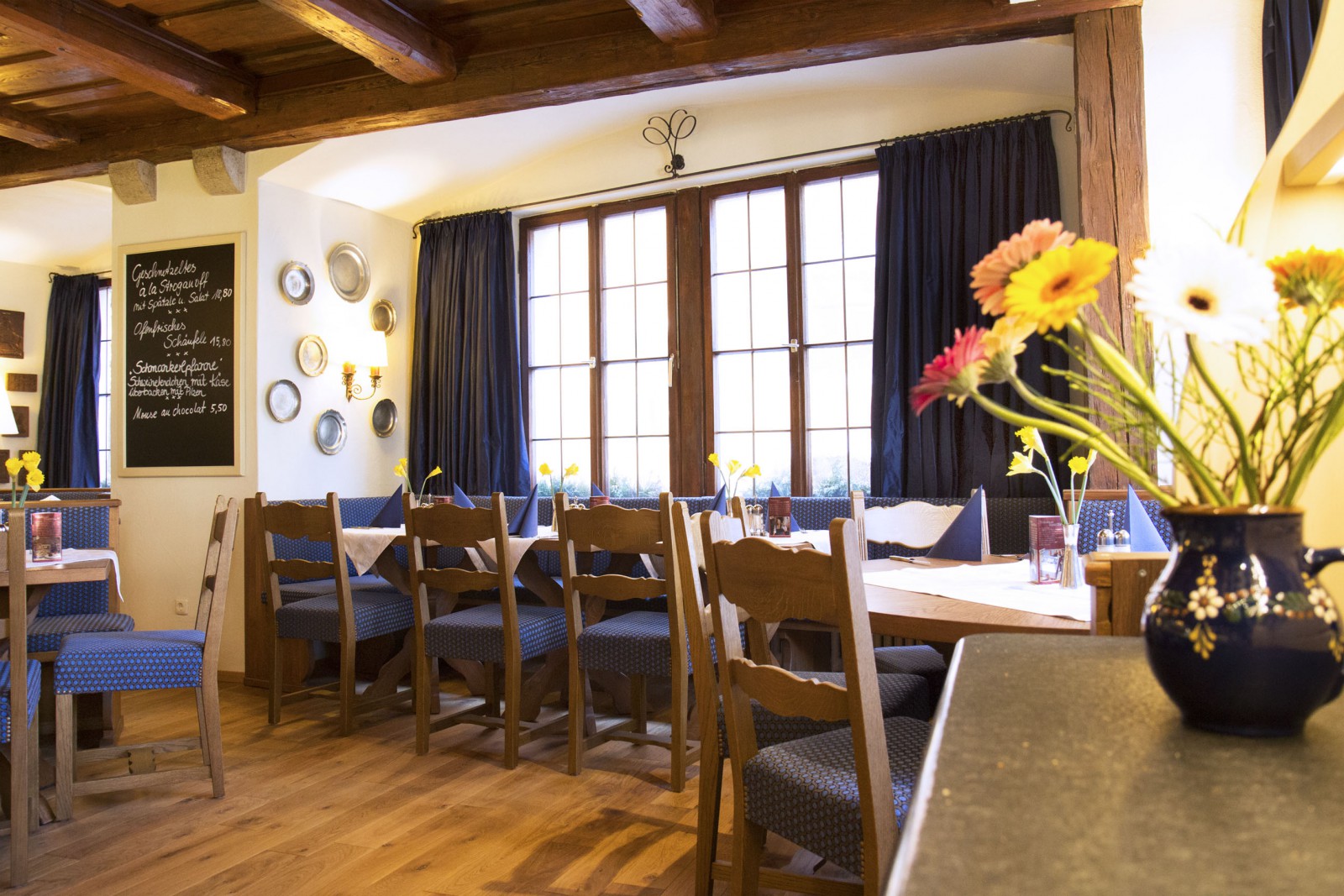 Restaurant Hotel Reichskuchenmeister Das Herz Von Rothenburg In Rothenburg Ob Der Tauber