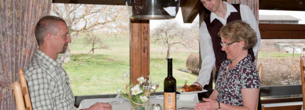Hotel & Restaurant Sonnenhof & Sonnhalde in �hlingen-Birkendorf