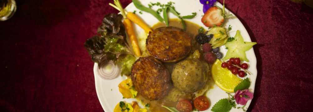 Burgsch�nke der Burg Berwartstein in Erlenbach