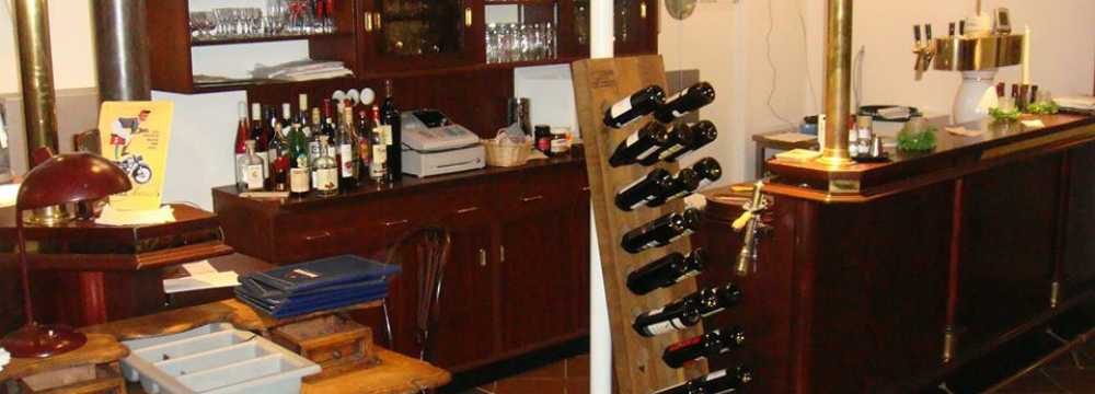 Schloss Cafe Zur Wolfsschlucht  in Zwingenberg/ Neckar