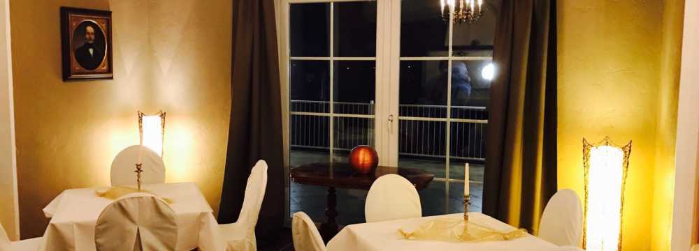 Strandhotel vier Jahreszeiten   in Buckow