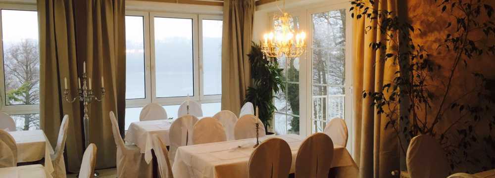 Strandhotel vier Jahreszeiten   in Buckow