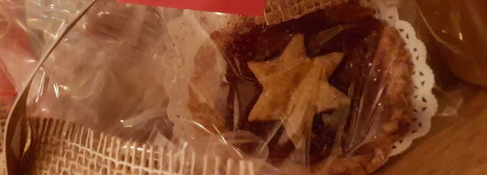 Frau Hopf im Schlo�caf� in T�bingen