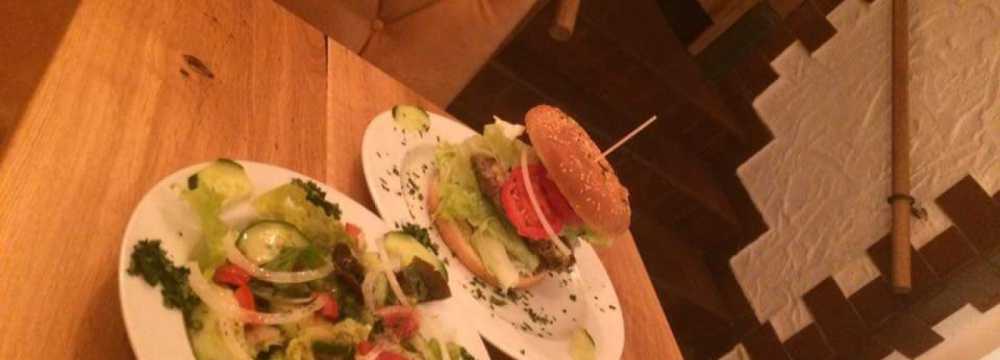 Frau Hopf im Schlo�caf� in T�bingen