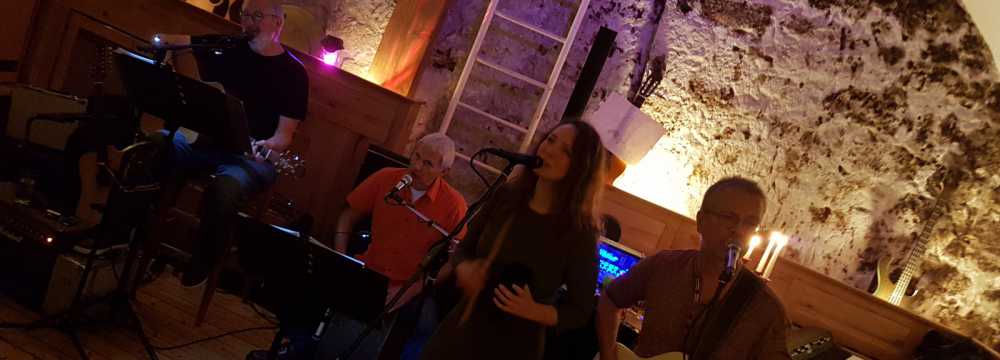 Frau Hopf im Schlo�caf� in T�bingen