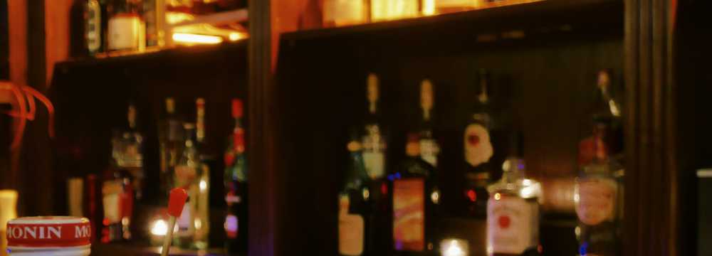 Frau Hopf im Schlo�caf� in T�bingen