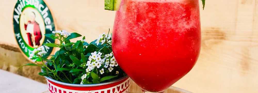 Frau Hopf im Schlo�caf� in T�bingen