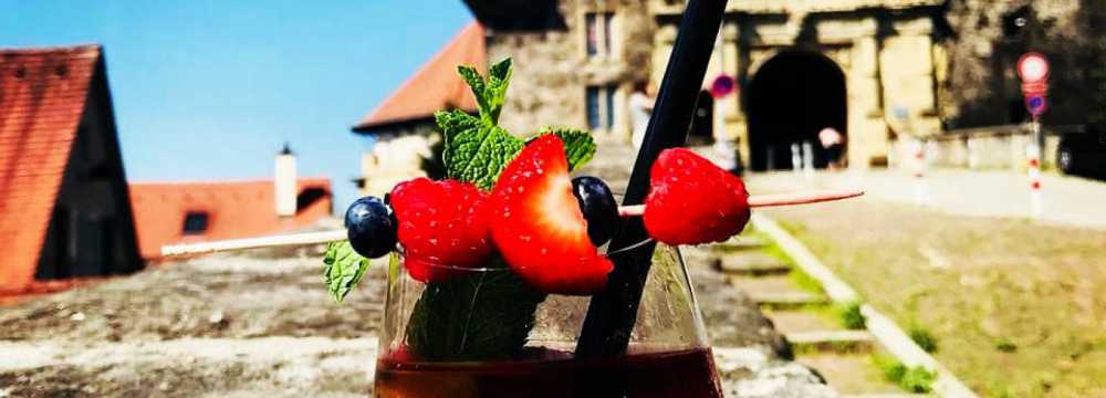 Frau Hopf im Schlo�caf� in T�bingen