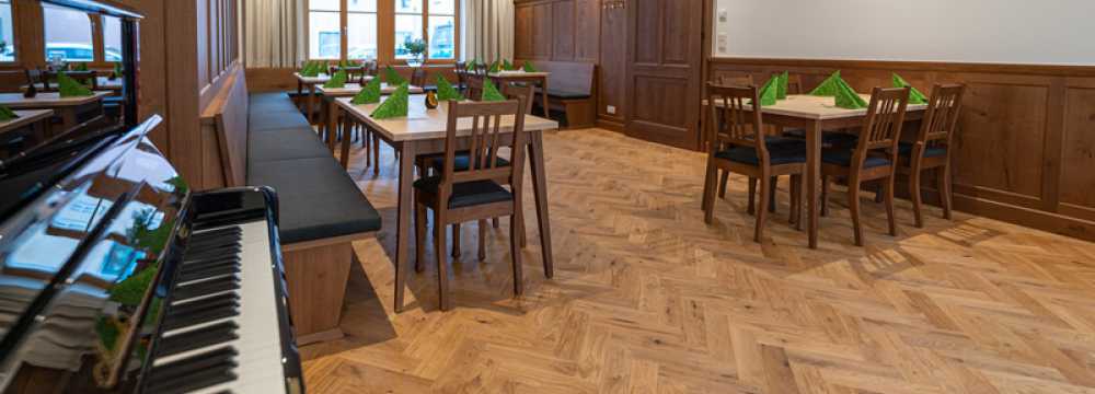 Br�ust�berl  Biergarten Hotel Schattenhofer in Beilngries