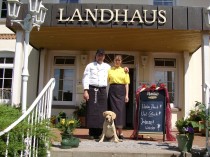 Logo von Restaurant Landhaus in Klein Upahl Logo von Restaurant Landhaus in Klein Upahl