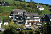 Logo von Hotel-Restaurant-Caf Hanses-Brutigam in Schmallenberg