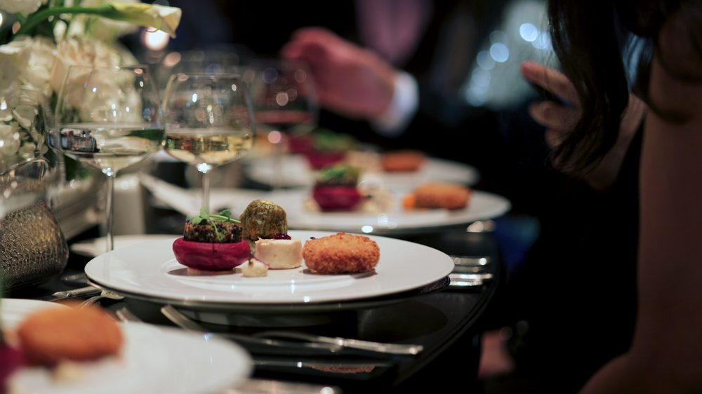 Beispielfoto 4 (allgemeine Restaurant-Impression, kein Foto von Seerose)