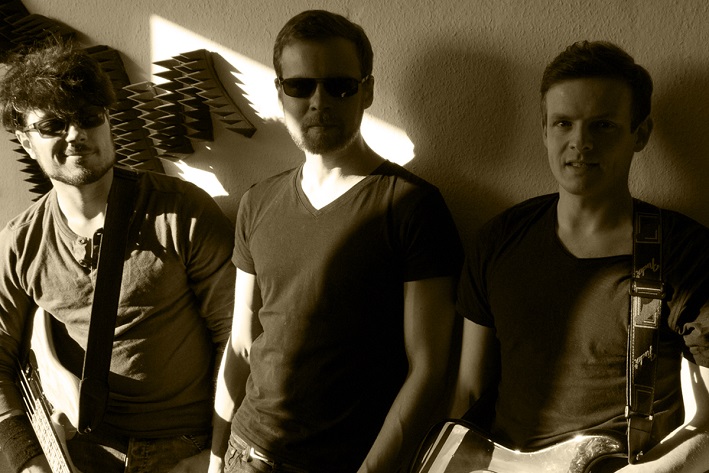 LEvator - Live im Barfusz