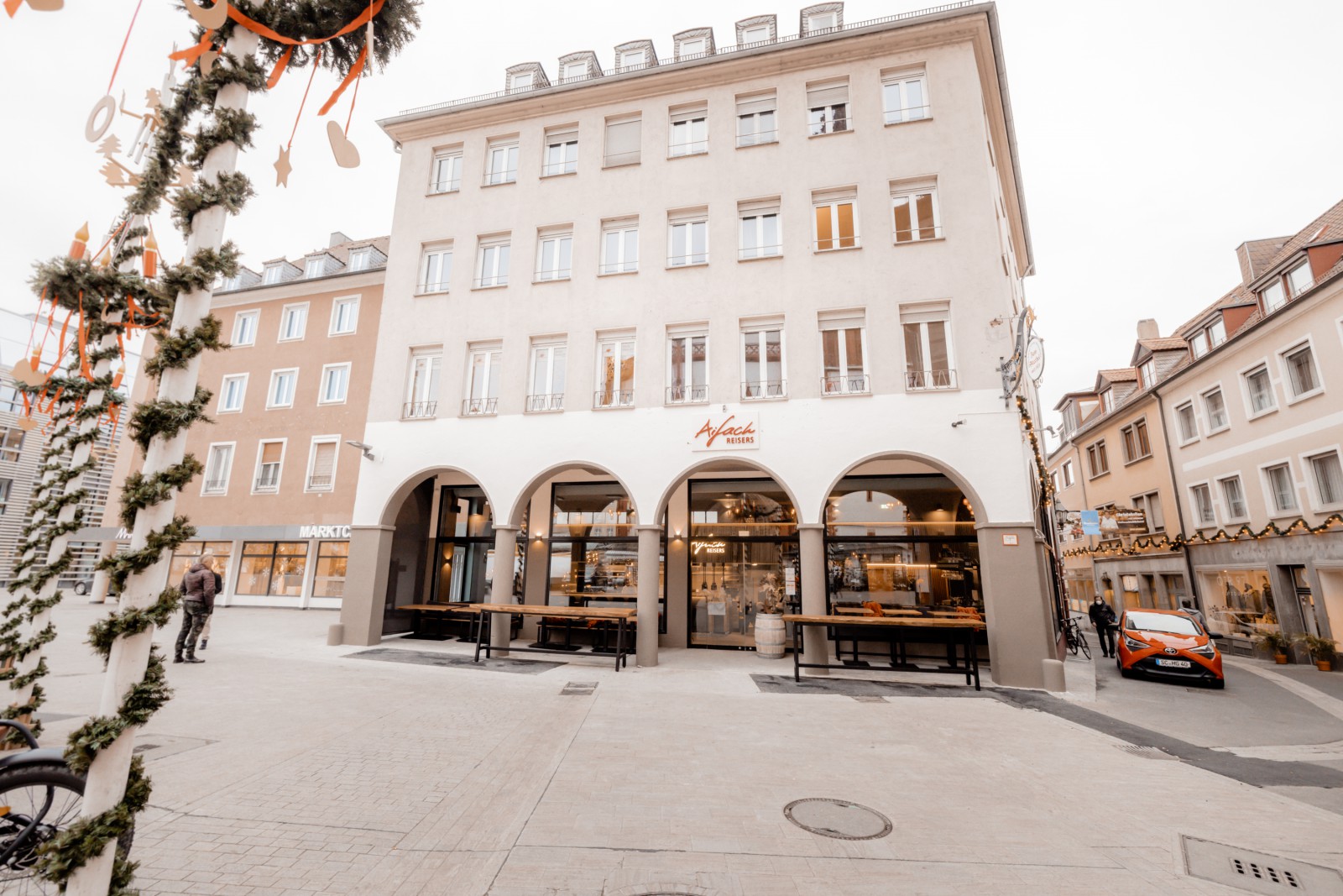 Aifach REISERS in Würzburg , Foto 3