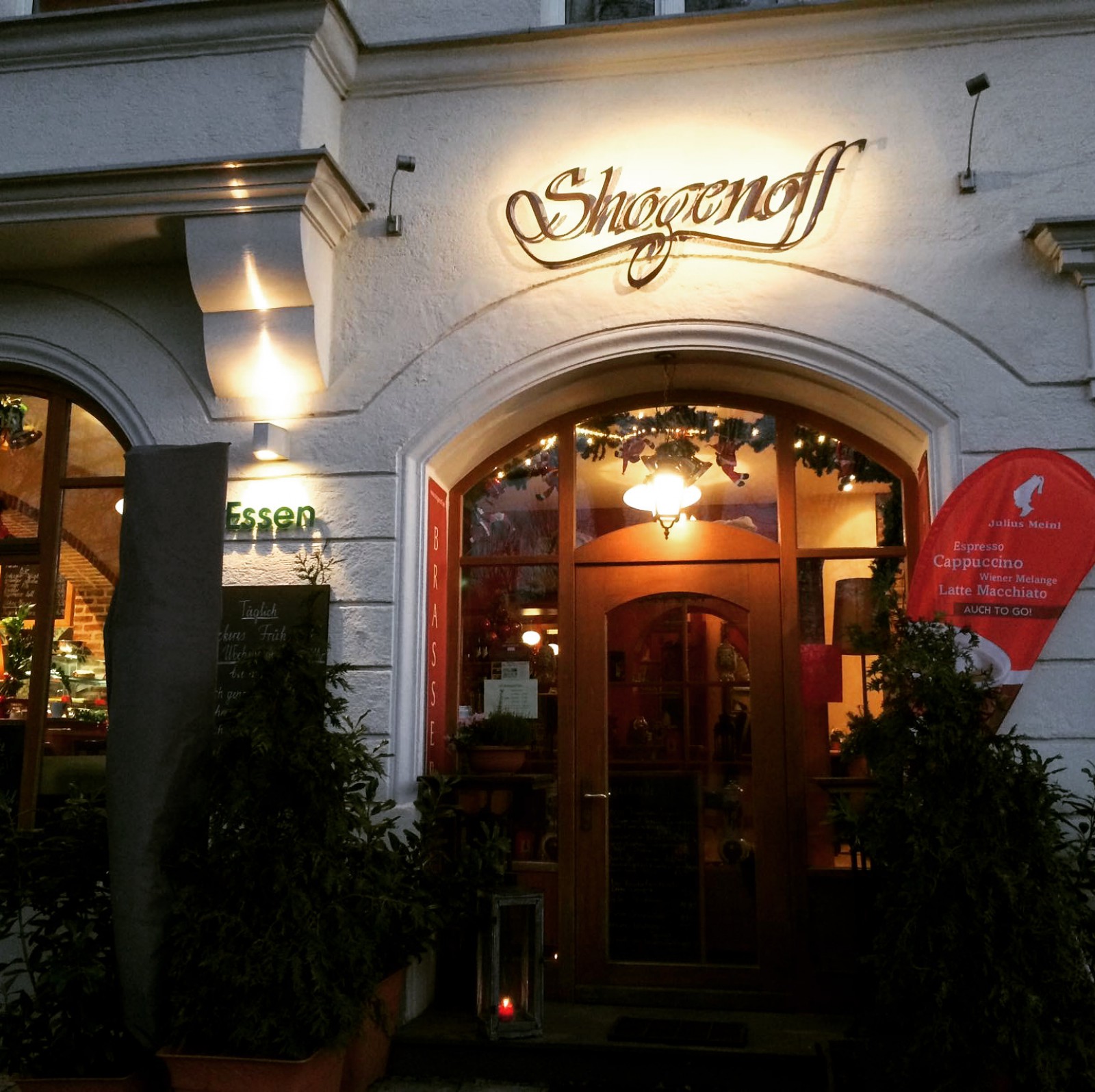 Café & Winebar Shogenoff in München, Foto 3