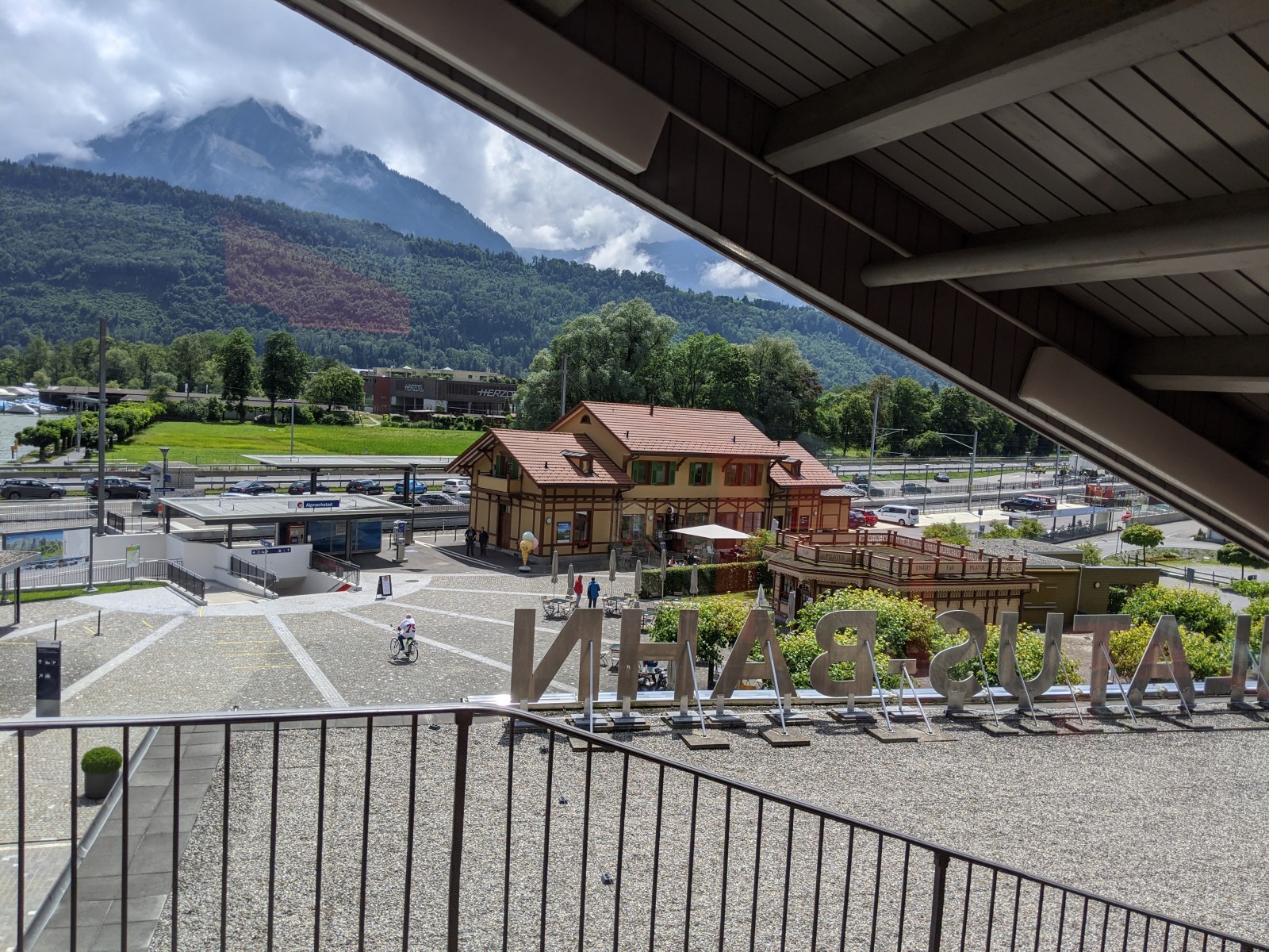Gleis Drei Bistro[nomie]