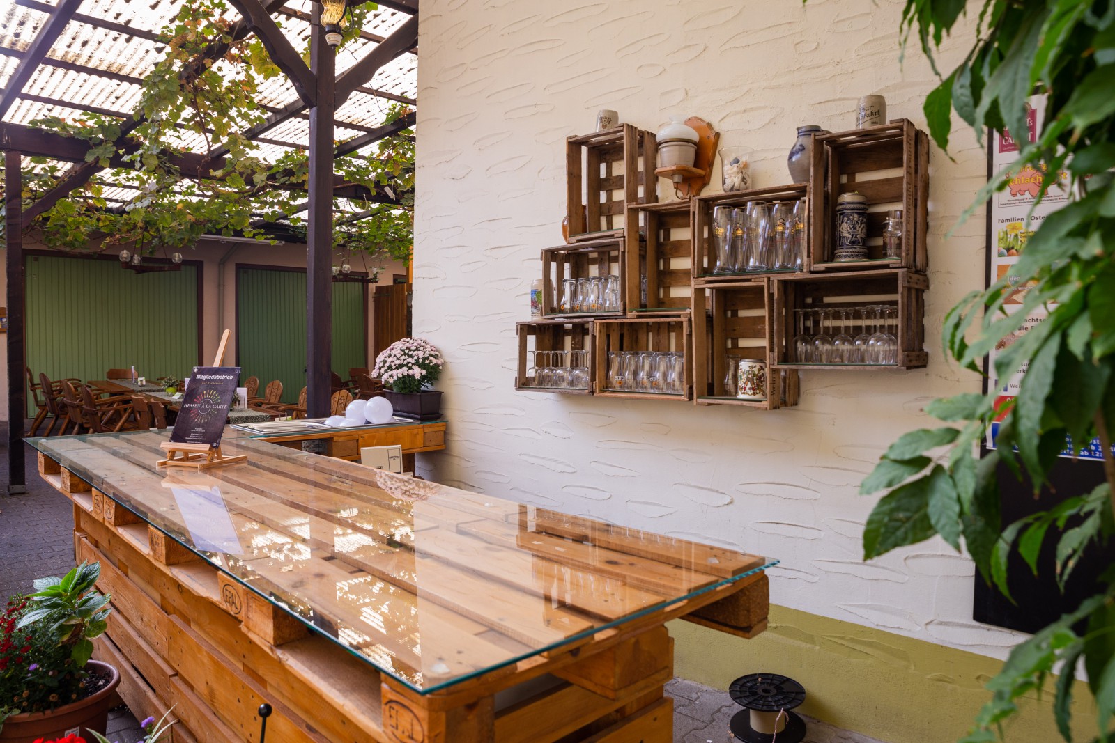 Bonnets Weincabinet in Walluf, Foto 2
