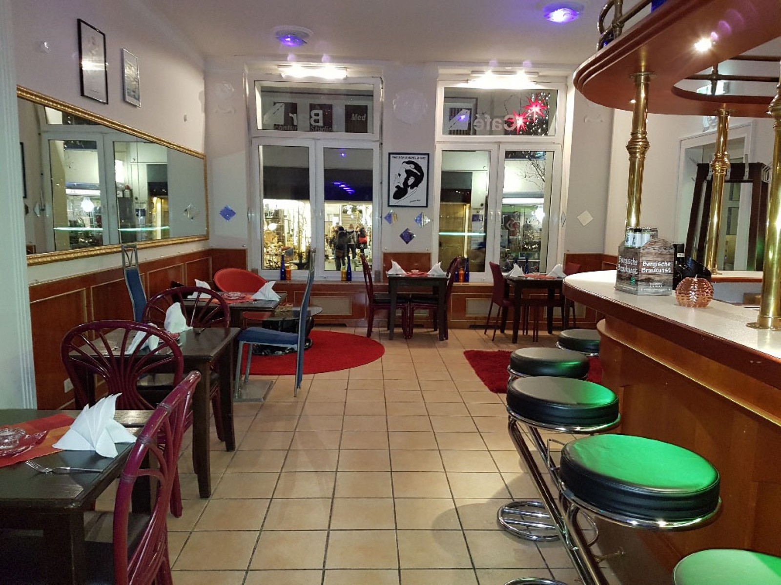 Steppers Afrikanische Restaurant & Lounge in Bonn, Foto 1