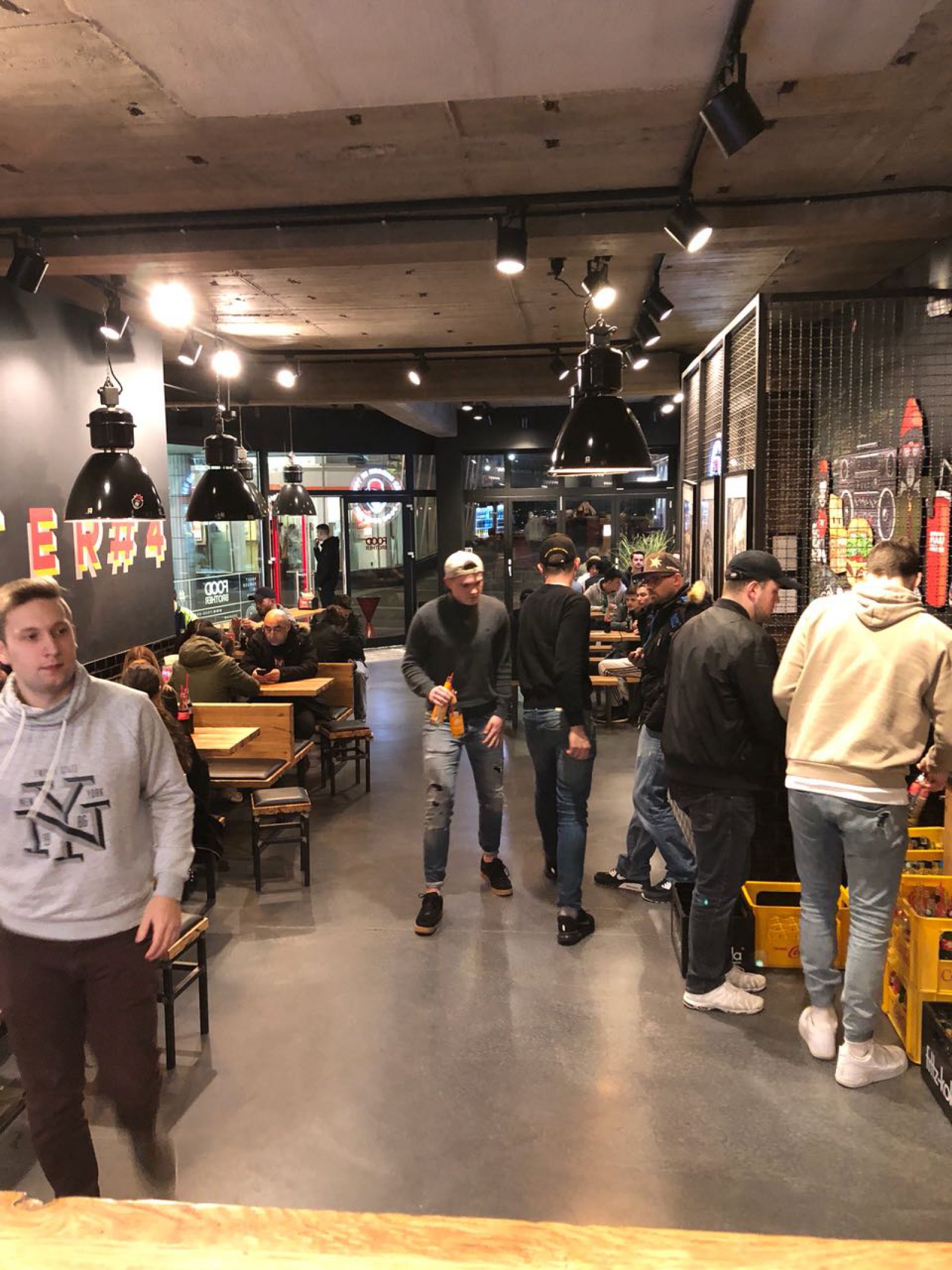 Food Brother Chapter 4 in Wuppertal, Foto 2