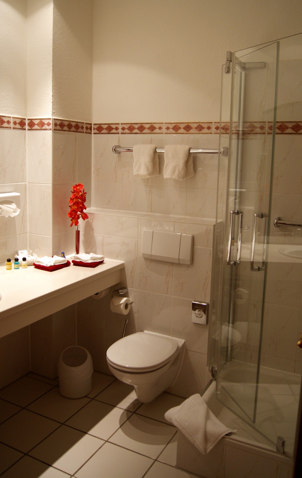 Restaurant Ammerland im Hotel Seeschlösschen Dreibergen in Bad Zwischenahn, Foto 2