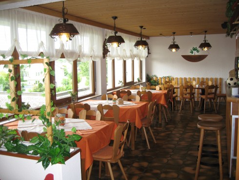 Autmutgaststätte in Frickenhausen, Foto 3