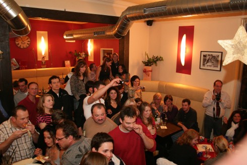 Bar Centrale in Holzkirchen, Foto 1