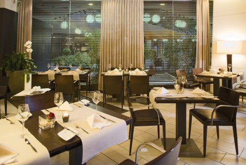 Torii Bar & Bistro im hotel nikko düsseldorf in Düsseldorf, Foto 2