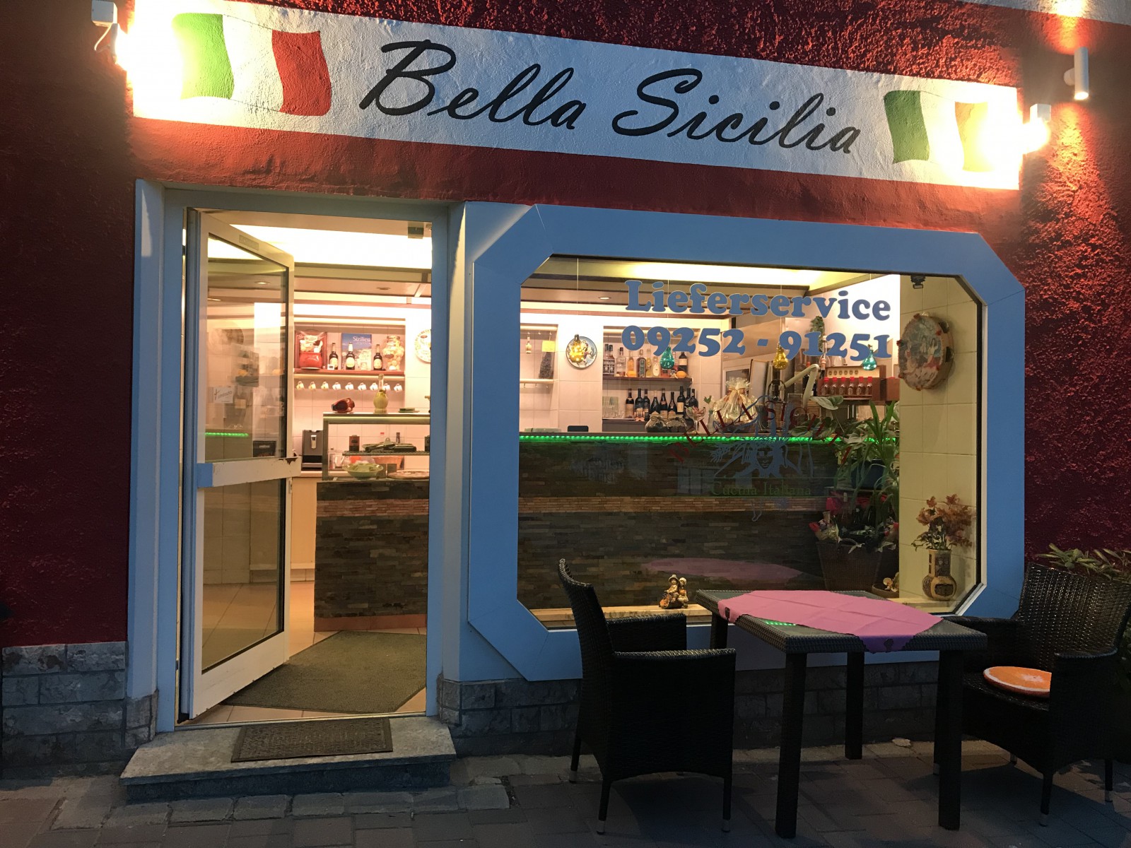 Bella Sicilia  Pizza Lieferservice  in Helmbrechts, Foto 2