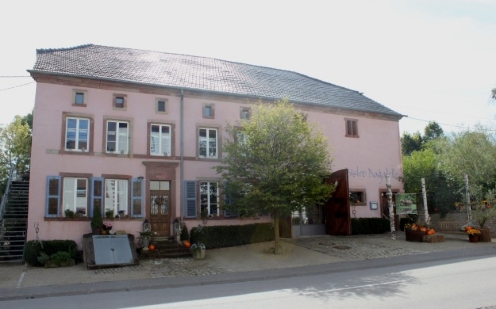 Bagatelle in Rehlingen-Siersburg, Foto 1
