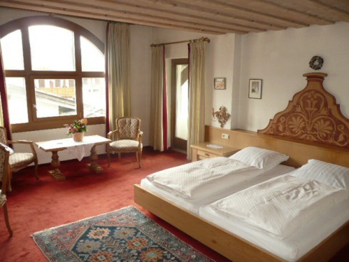 Gasthof und Hotel Zur Post  in Wallgau, Foto 1