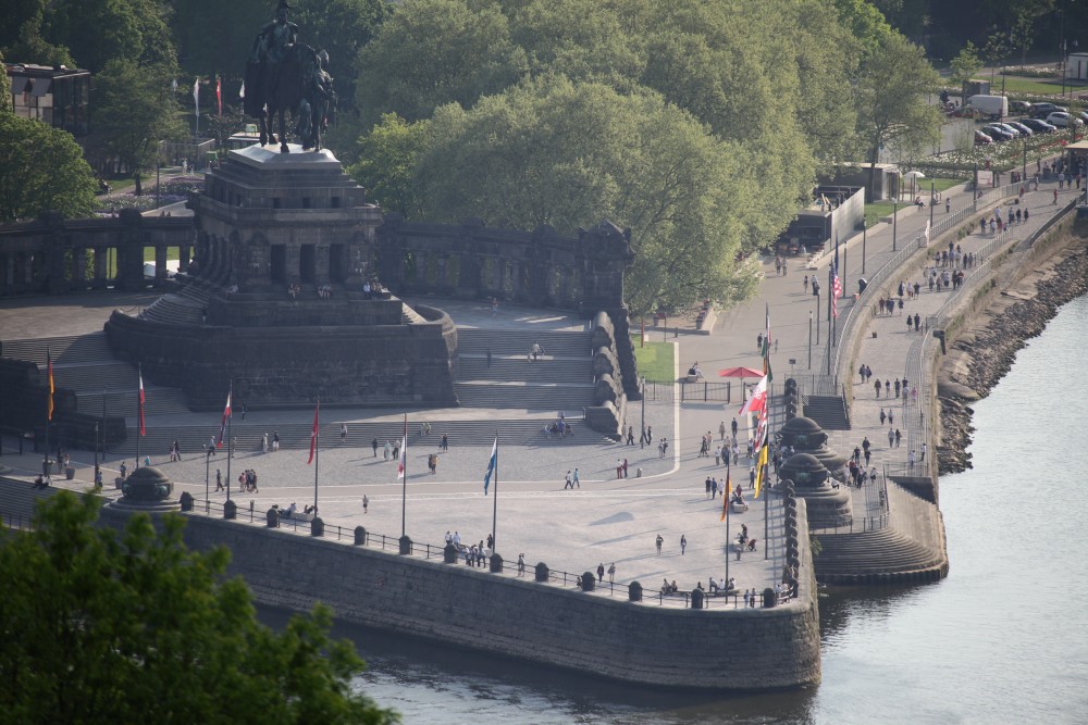 Königsbacher Biergarten am Deutschen Eck in Koblenz, Foto 3