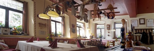 Gasthof Rödertor mit Rothenburger Kartoffelstube in Rothenburg ob der Tauber, Foto 1