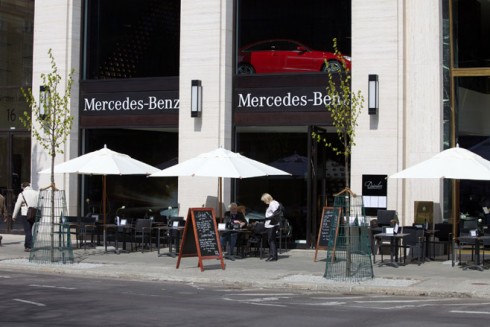 Daimlers | Unter den Linden in Berlin, Foto 1