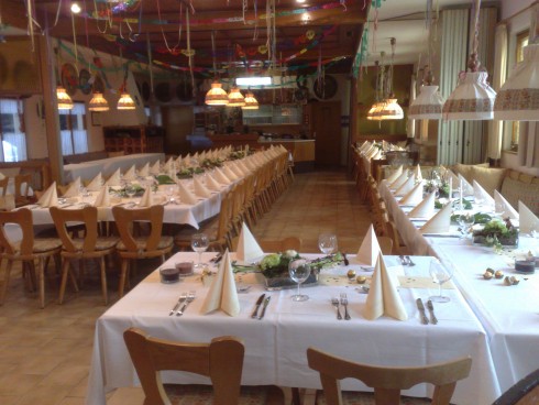 Ellen Kern Gaststätte Schützenhaus in Bad Windsheim, Foto 1