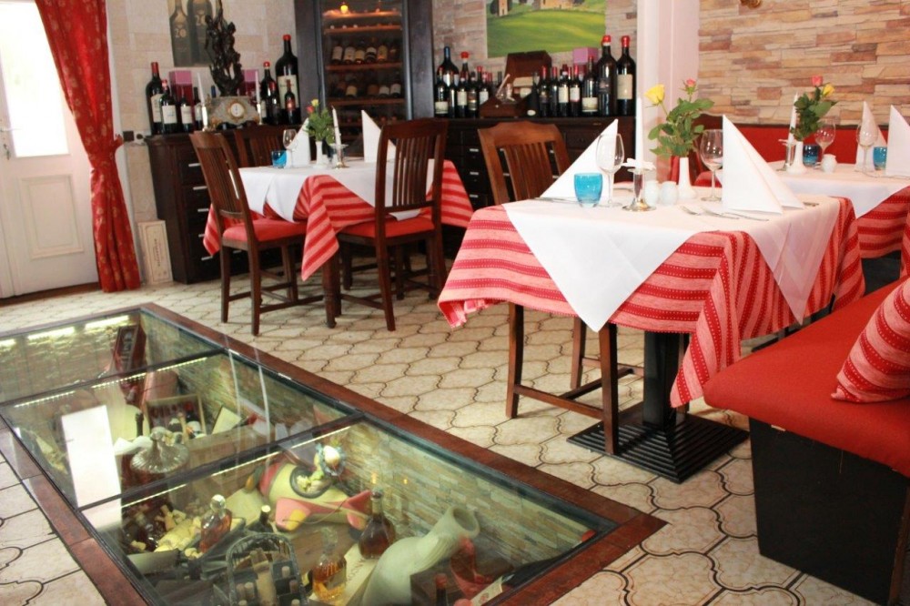 Hotel-Restaurant Da Franco  in Rastatt, Foto 1