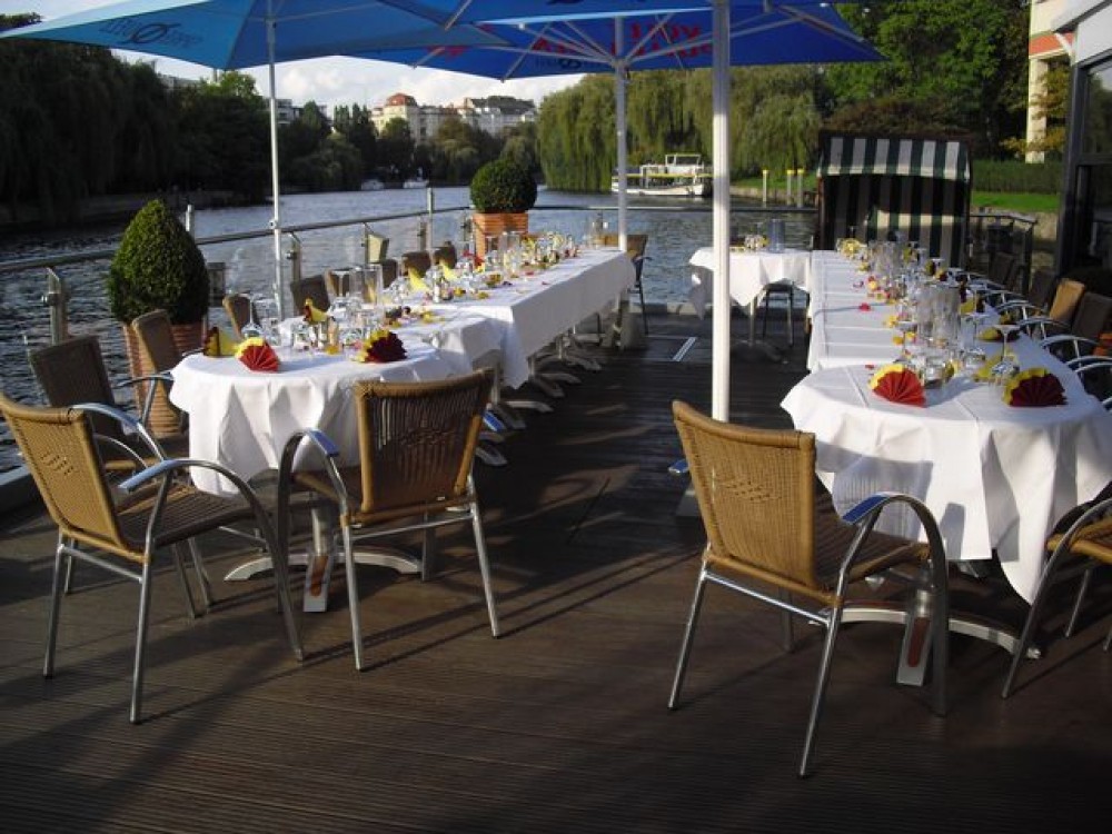  Café- und Restaurantschiff “Spree-Blick” in Berlin, Foto 2