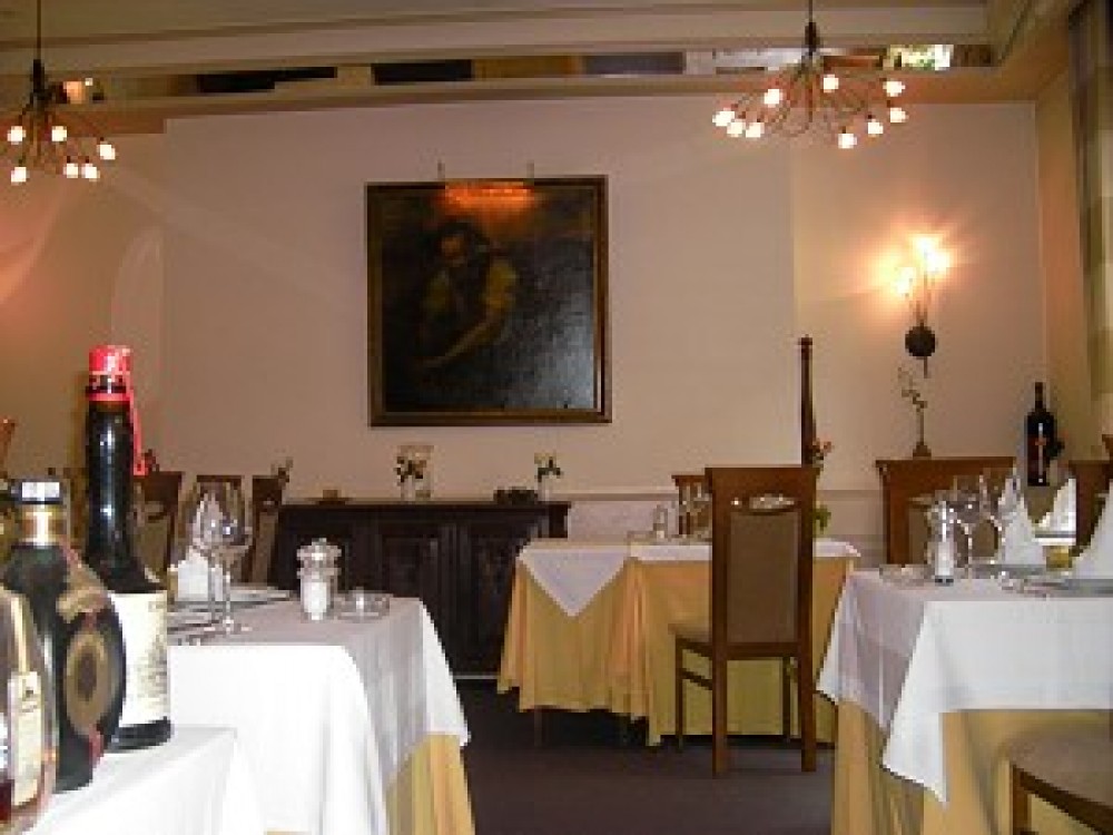 Rotisserie zum Krieler Dom in Köln, Foto 2