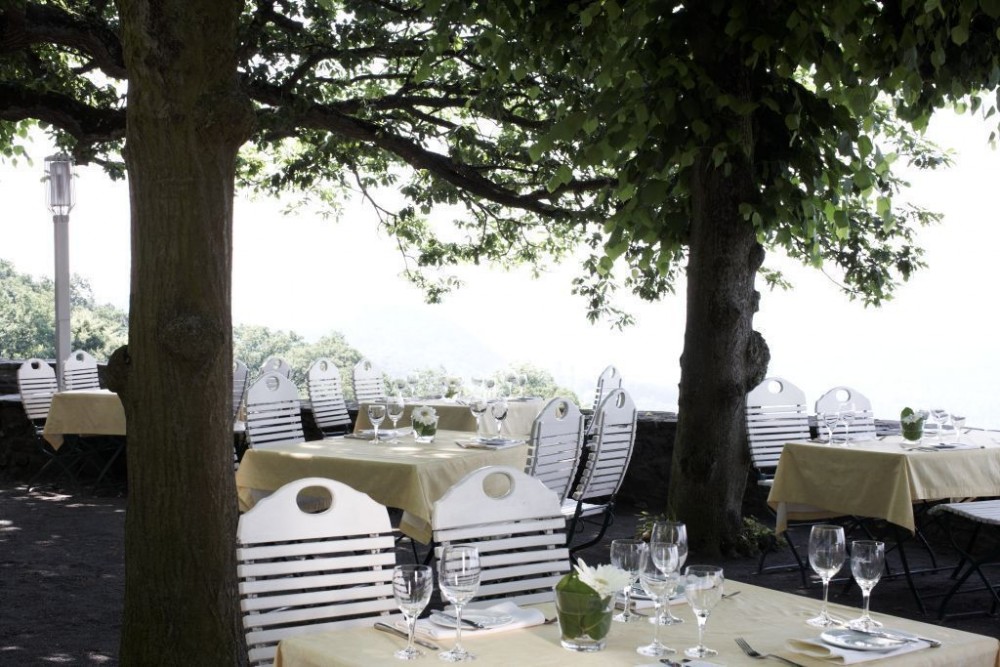 Steigenberger Grandhotel Petersberg- Restaurant Rheinterrassen in Königswinter, Foto 2