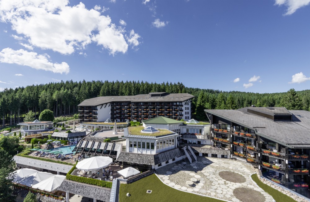 Vier Jahreszeiten am Schluchsee- Restaurant Am Kachelofen in Schluchsee, Foto 1