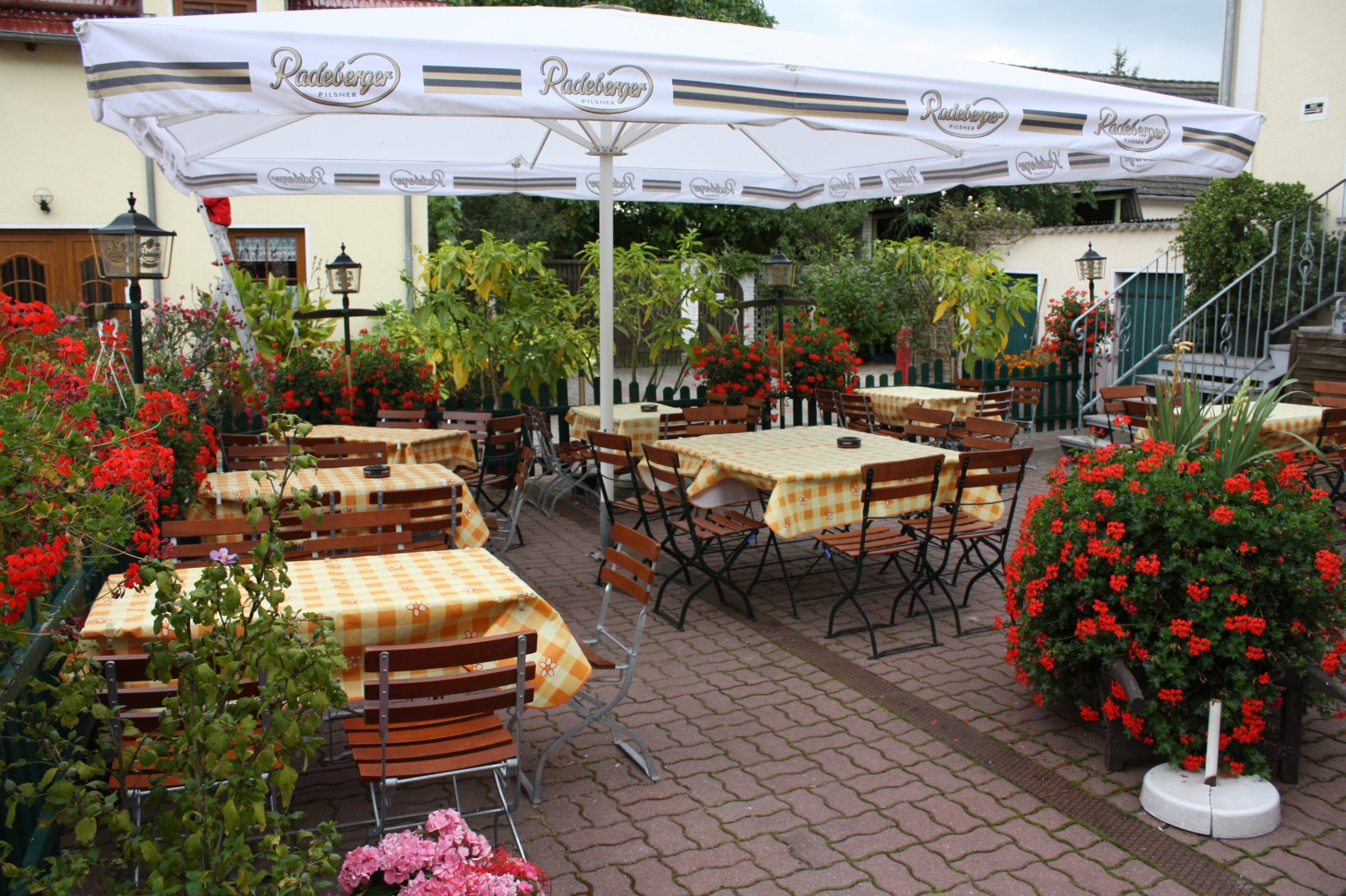 Gasthof & Pension Zum Löwen  in Ludwigsfelde, Foto 2