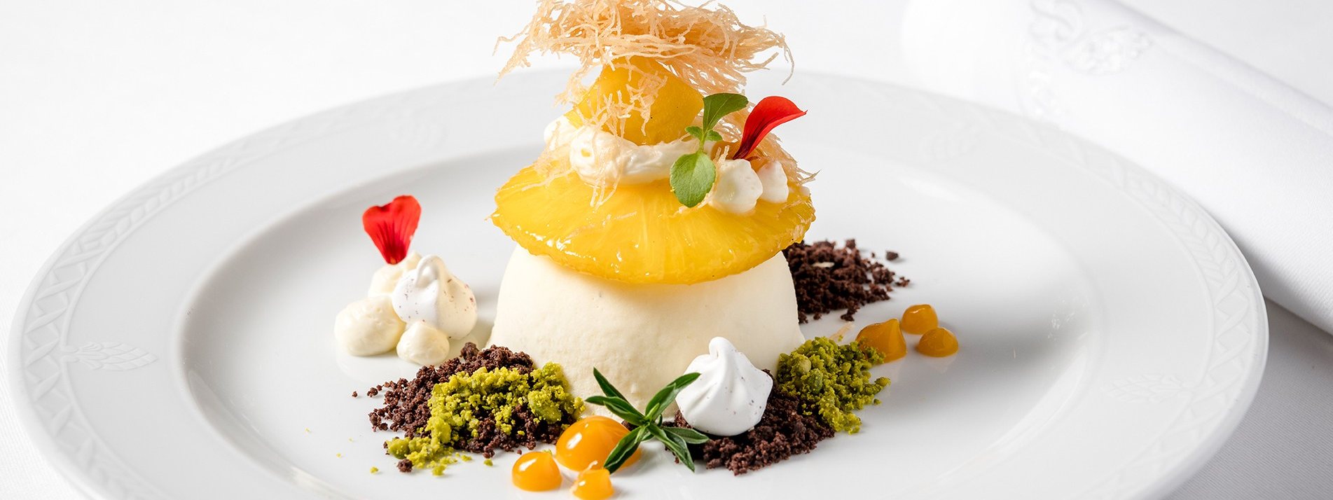 Restaurant Kaminstube im Hotel Bareiss in Baiersbronn