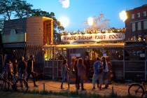 Logo White Trash Fast Food