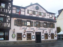Zum Schwarzen Kreuz - Restaurant-Hotel