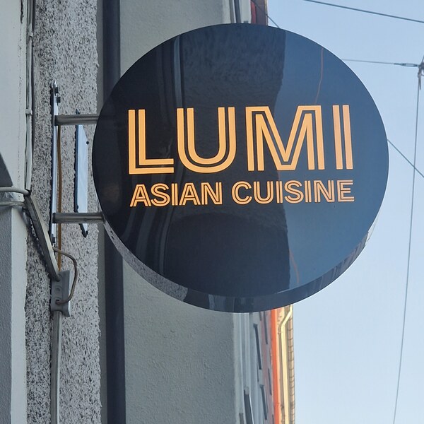 Logo Lumi Asian Cuisine