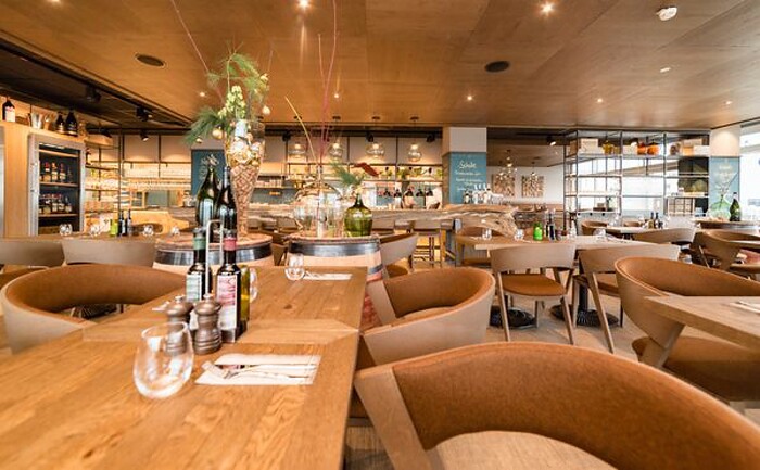 WEINECK im Hotel Neptun in Rostock