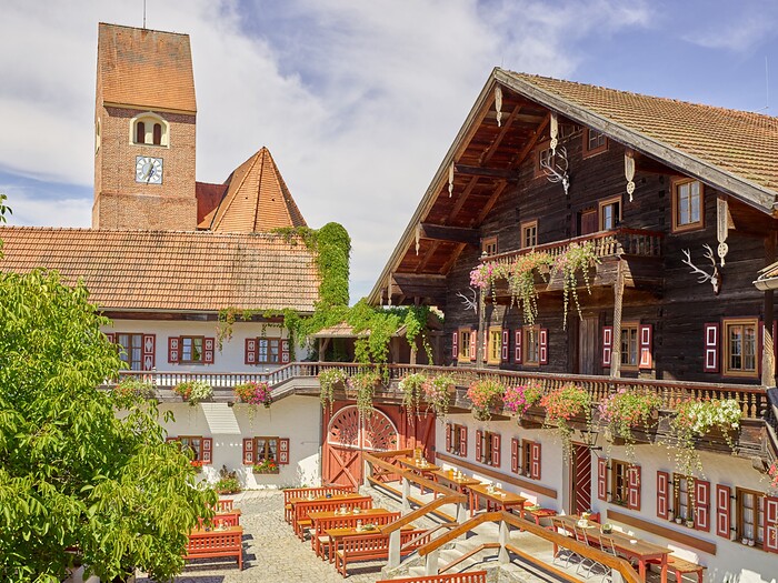Restaurant Gutshof Uttlau in Haarbach